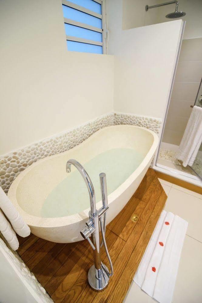 Myra Seafront Suites With Lov Cap Malheureux Luaran gambar