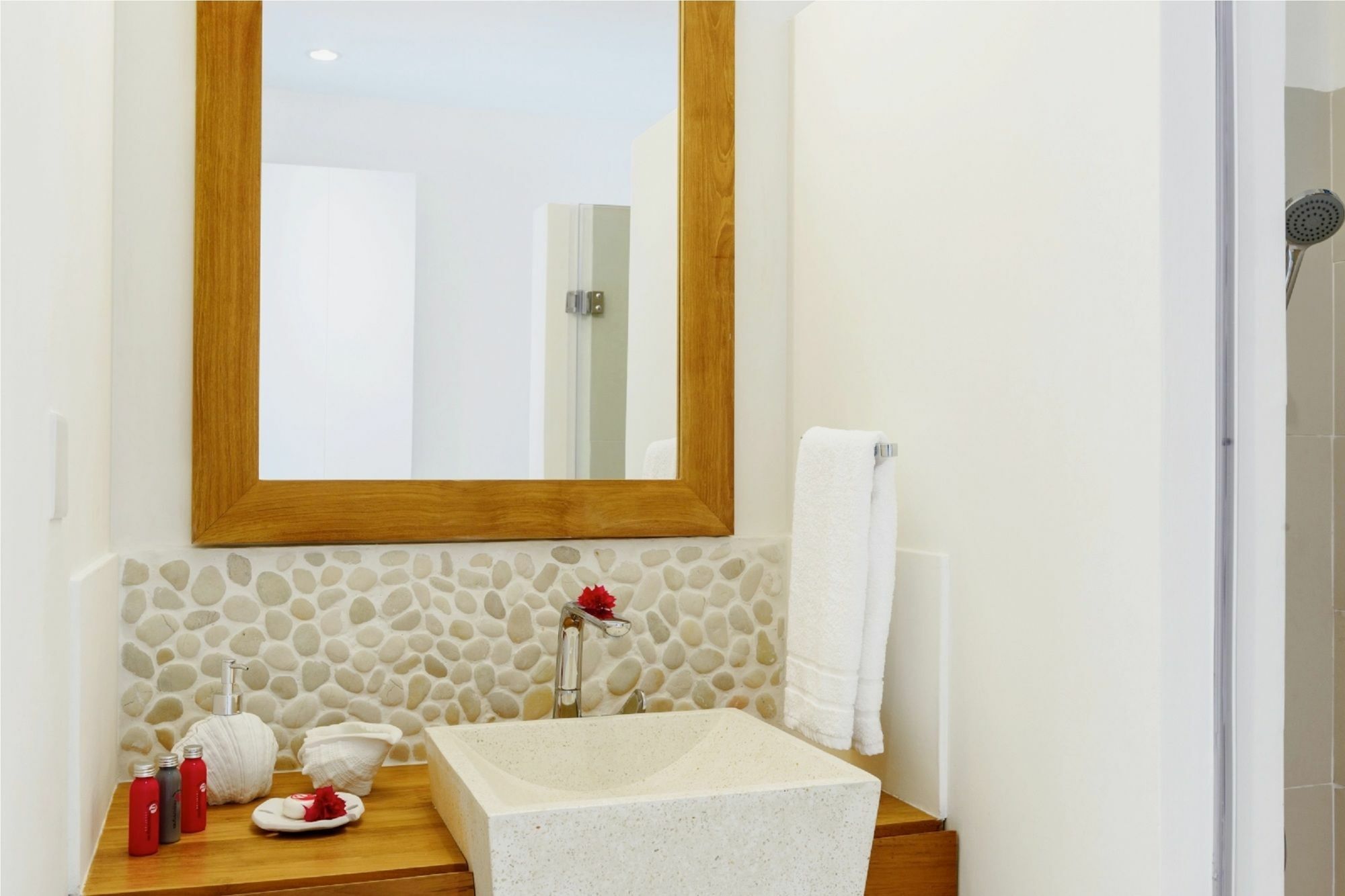 Myra Seafront Suites With Lov Cap Malheureux Luaran gambar